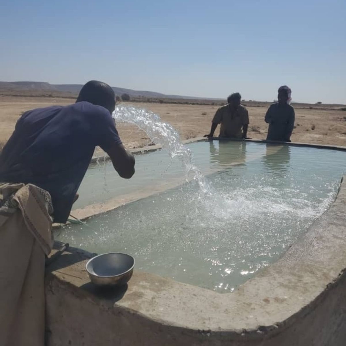 افتتاح مشروع مياه حبلن في الغيضة لتوفير مياه شرب نظيفة للسكان