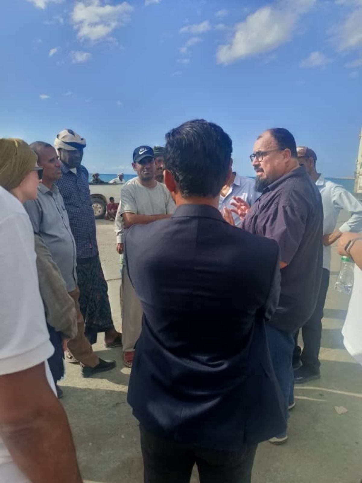 بعثة فنية من اليونسكو تصل سقطرى للاطلاع على المواقع الأثرية