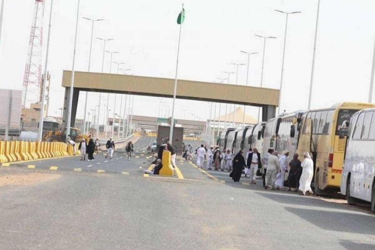 بدء تفويج الحجاج اليمنيين عبر منفذ الوديعة