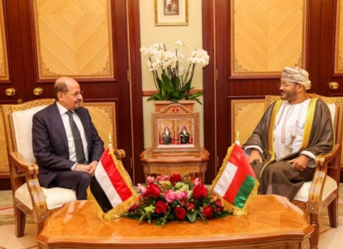 مسقط وحدها في الميدان.. جهود متواصلة لإطفاء نار اليمن وبناء مسار السلام