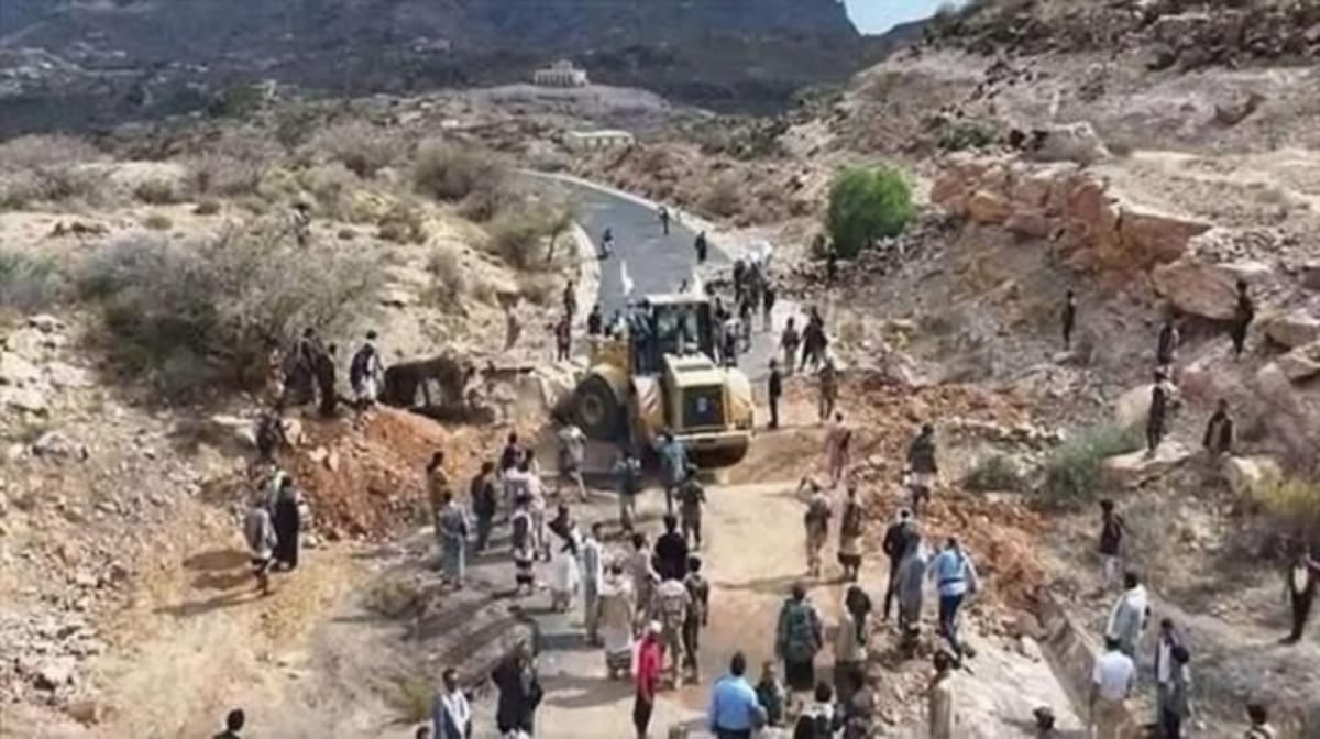ما أهمية إعادة فتح طريق الضالع الرابط بين صنعاء وعدن؟ (تقرير خاص)