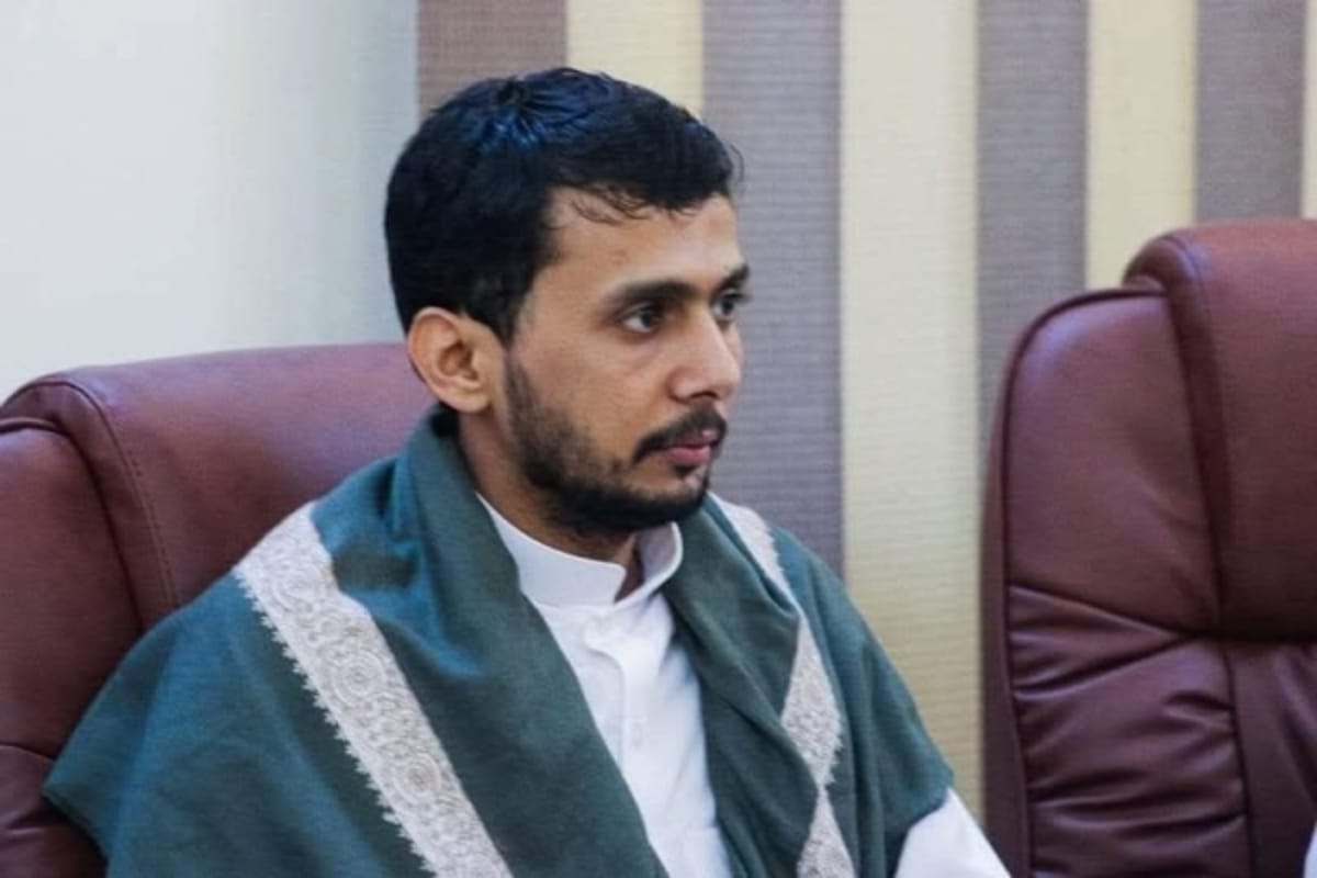 ناطق اعتصام المهرة: عودة العليمي وبن بريك  إلى عدن لا تبشّر بأي أمل في ظل أزمات متفاقمة