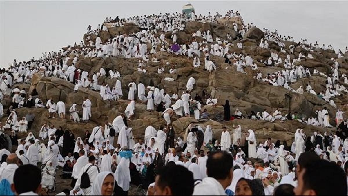 حجاج اليمن يصعدون إلى عرفات رفقة ضيوف الرحمن لأداء الركن الأعظم من الحج