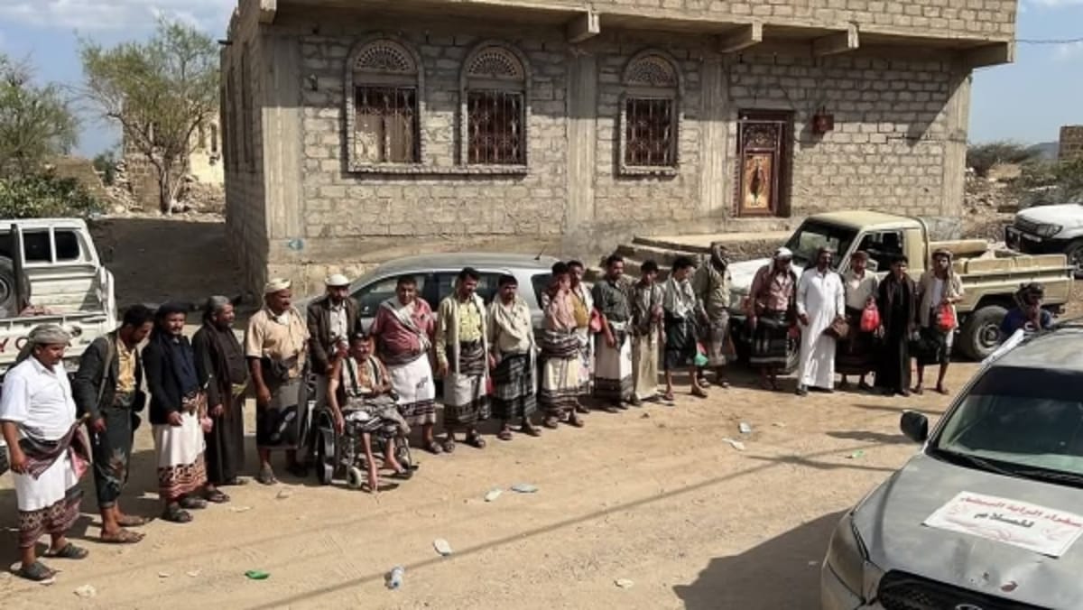 سفراء الراية البيضاء يبدأون جهوداً في أبين لفتح عقبة ثرة