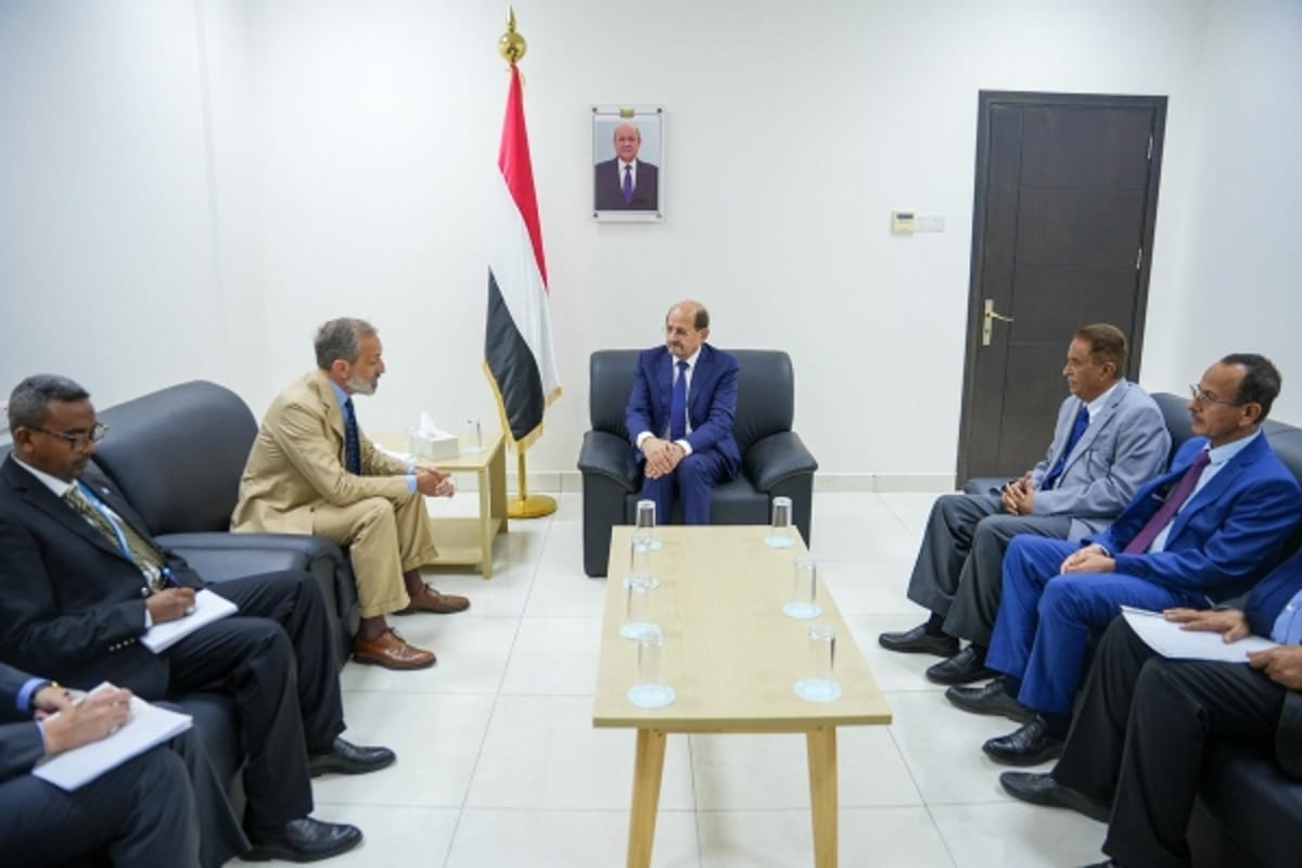 اليمن يبحث مع الأمم المتحدة حشد الموارد الدولية لدعم الجانب الإنساني المتفاقم