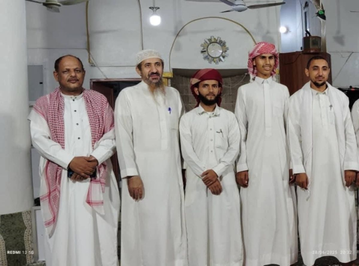 لأول مرة في المهرة.. ختم القراءات العشر الكبرى بمركز إعداد الأئمة والخطباء
