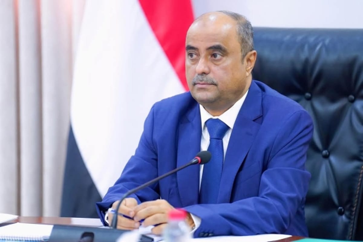 بن بريك.. ندرك حجم الغضب الشعبي الناتج عن تردي الكهرباء خاصة في عدن