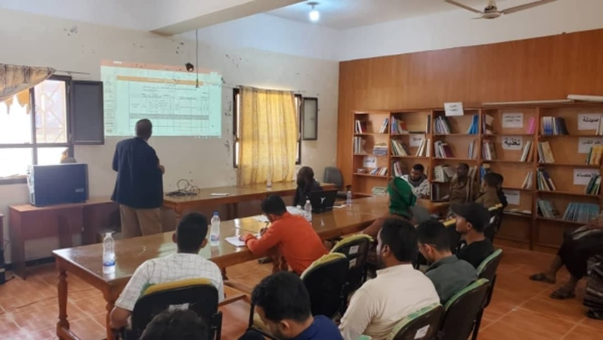 المهرة.. مكتب الصحة ينظم دورة تدريبية استعداداً لحملة شلل الأطفال
