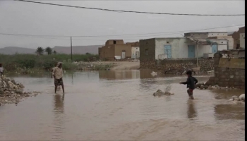 سيول الامطار في منطقة "عتاب" المهرية