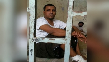الصحفي صبري بن مخاشن أثناء اعتقاله في السجن - أرشيفية