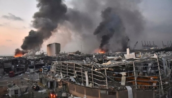 اثار الدمار الذي خلفه انفجار بيروت