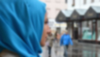 عنصرية ضد الحجاب في فرنسا