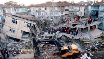 زلزال سابق في تركيا