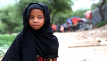 طفل يمنية تعاني من الجوع- وكالات