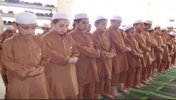 أطفال أفغان