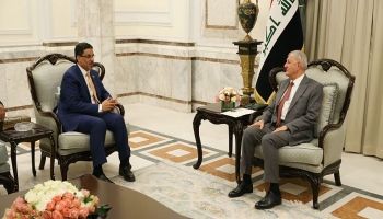 الرئيس العراقي ووزير الخارجية أحمد عوض بن مبارك