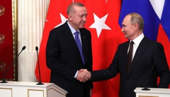 الرئيس التركي رجب طيب أردوغان ونظيره الروسي فلاديمير بوتين