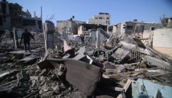 دمار جراء غارات الاحتلال الإسرائيلي في غزة