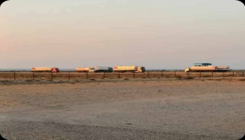 شبوة... موظفو وعمال ميناء النشيمة يعلنون الإضراب عن العمل