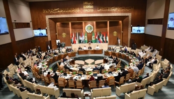 البرلمان العربي يرحب بجهود سلطنة عُمان للتوصل إلى وقف لإطلاق النار في اليمن