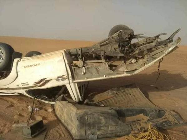 صورة خاصة للسيارة التي انفجر بها اللغم الحوثي بعد إعطابها