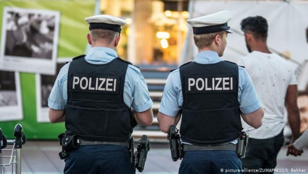 من الشرطة الألمانية