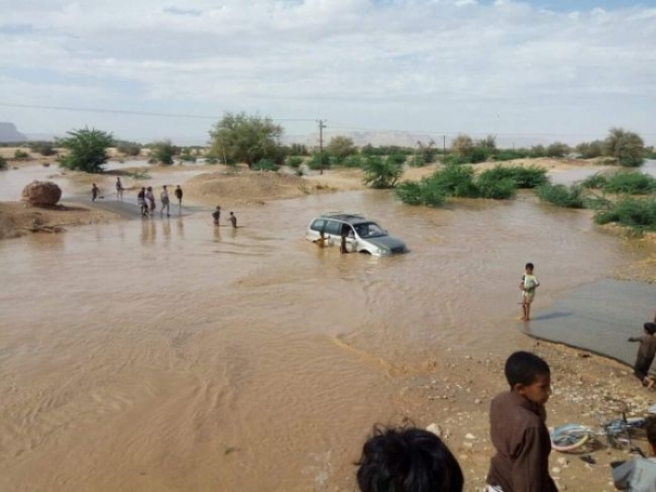 وفاة 172 شخصا وانهيار منازل أثرية جراء الأمطار والسيول في اليمن
