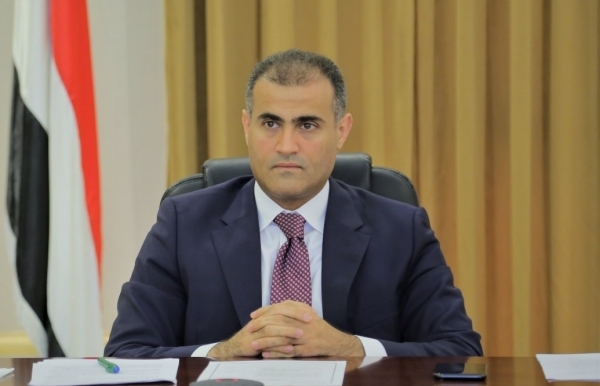 وزير الخارجية محمد الحضرمي