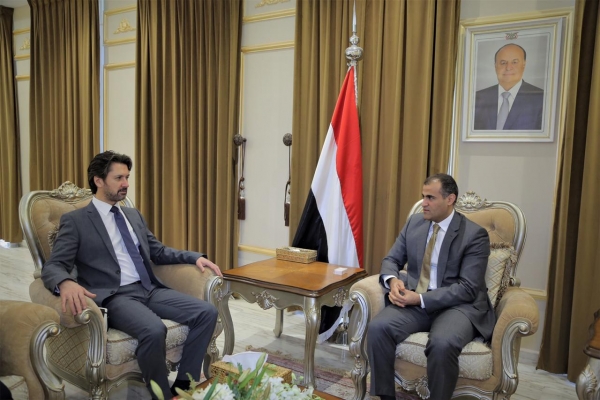 الحكومة اليمنية تطالب "الانتقالي" بتمكين مدير أمن عدن الجديد من أداء مهامه