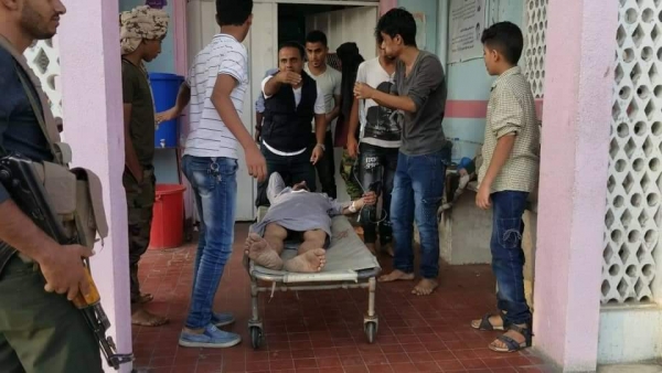 أحد ضحايا القصف الحوثي على تعز