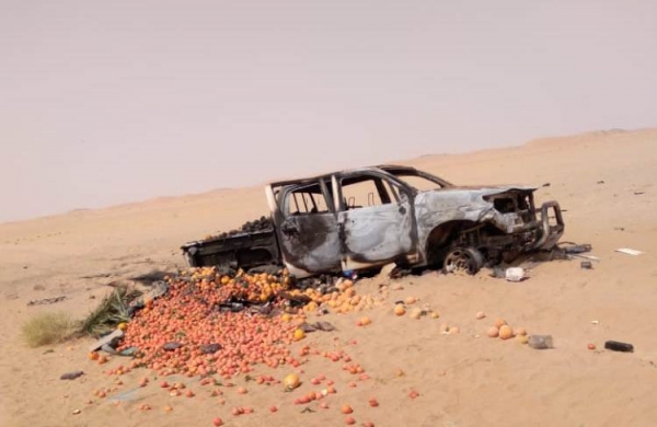 احتراق سيارة وإصابة سائقها بانفجار لغم في محافظة الجوف