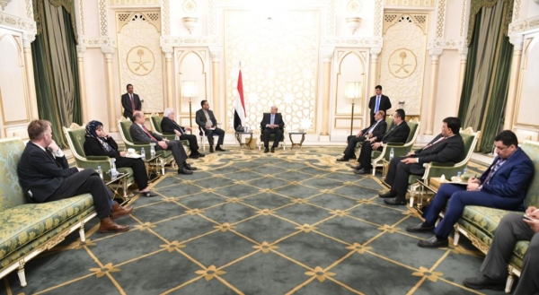 من لقاء الرئيس هادي ونائبه ورئيس الوزراء مع المبعوث الأممي