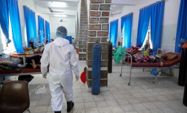 "صحة بالمهرة" يعلن تأجيل توزيع لقاح كورونا مع انخفاض تسجيل الإصابات بكورونا في المحافظة
