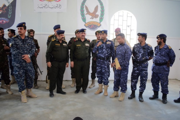 وزير الداخلية  يشيد بجهود شرطة النجدة في ضبط السلاح ومكافحة المخدرات بحضرموت