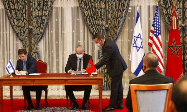 خلال التوقيع على اتفاقية التطبيع بين الاحتلال والمغرب -أرشيفية