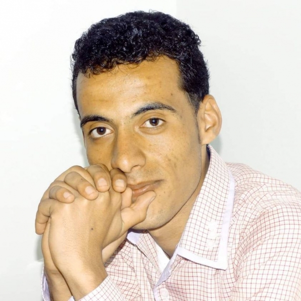 الصحفي يونس عبدالسلام