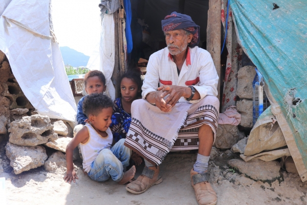 منظمة أممية: توزيع مساعدات نقدية على 64 ألف أسرة نازحة باليمن خلال 2021