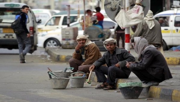 عمال اليمن أمام مهمة صعبة لدرء الجوع