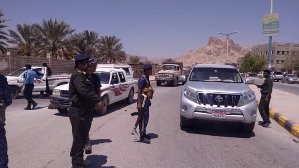 نقاط أمنية وعسكرية تمنع حشودا تابعة للانتقالي من الوصول إلى سيئون