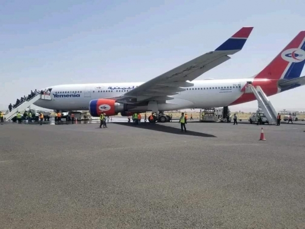 مطار صنعاء يستقبل الرحلة العاشرة القادمة من عمّان