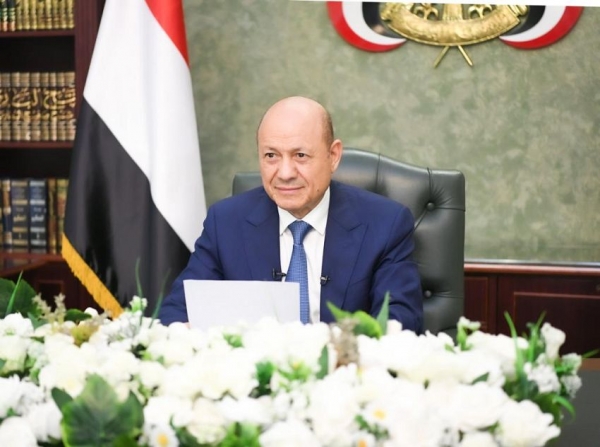 المجلس الرئاسي يطالب بضغط دولي على الحوثيين لإنهاء الحرب
