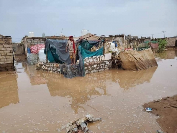 توقع تزايد الأضرار في مخيمات النازحين بسبب الأمطار