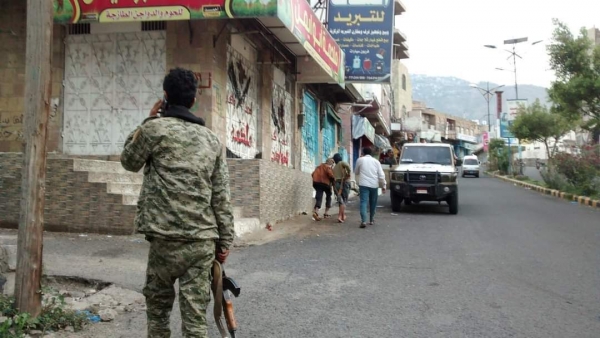 مقتل 4 جنود في تعز وإصابة مدنيين بسبب خلاف على "سماع زوامل"