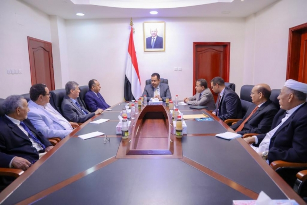 الحكومة تؤكد الحرص على تهيئة الظروف المناسبة لعمل القطاع الخاص