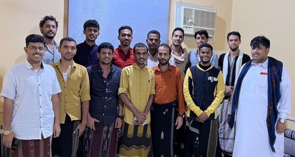 "الانتقالي" يسعى إلى إحلال الملتقى مكان منتدي الطالب المهري في عدن