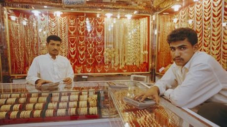 محل ذهب في صنعاء