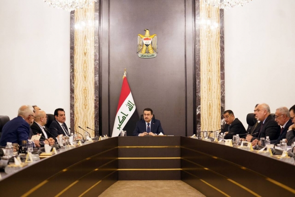 العراق.. رئيس الوزراء يعفي محافظ البنك المركزي