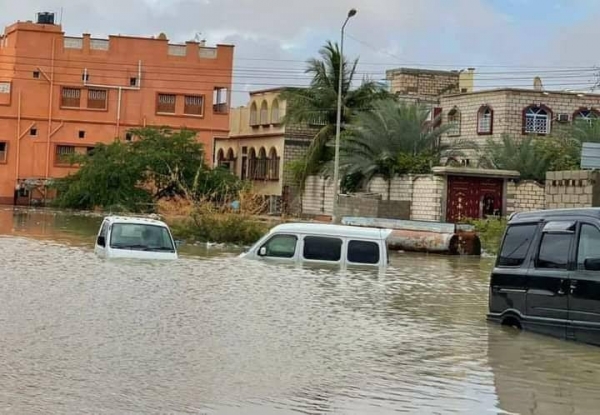 سيول الأمطار تتسبب بأضرار جسيمة في منطقة الديس الشرقية بحضرموت