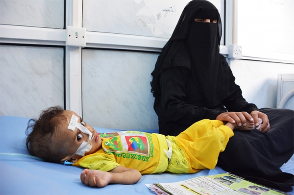 أطباء بلا حدود تعالج مئات الأطفال من سوء التغذية في المخا