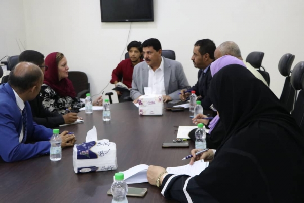 اللجنة الوطنية للتحقيق تلتقي مع فريق لجنة العقوبات التابع لمجلس الامن